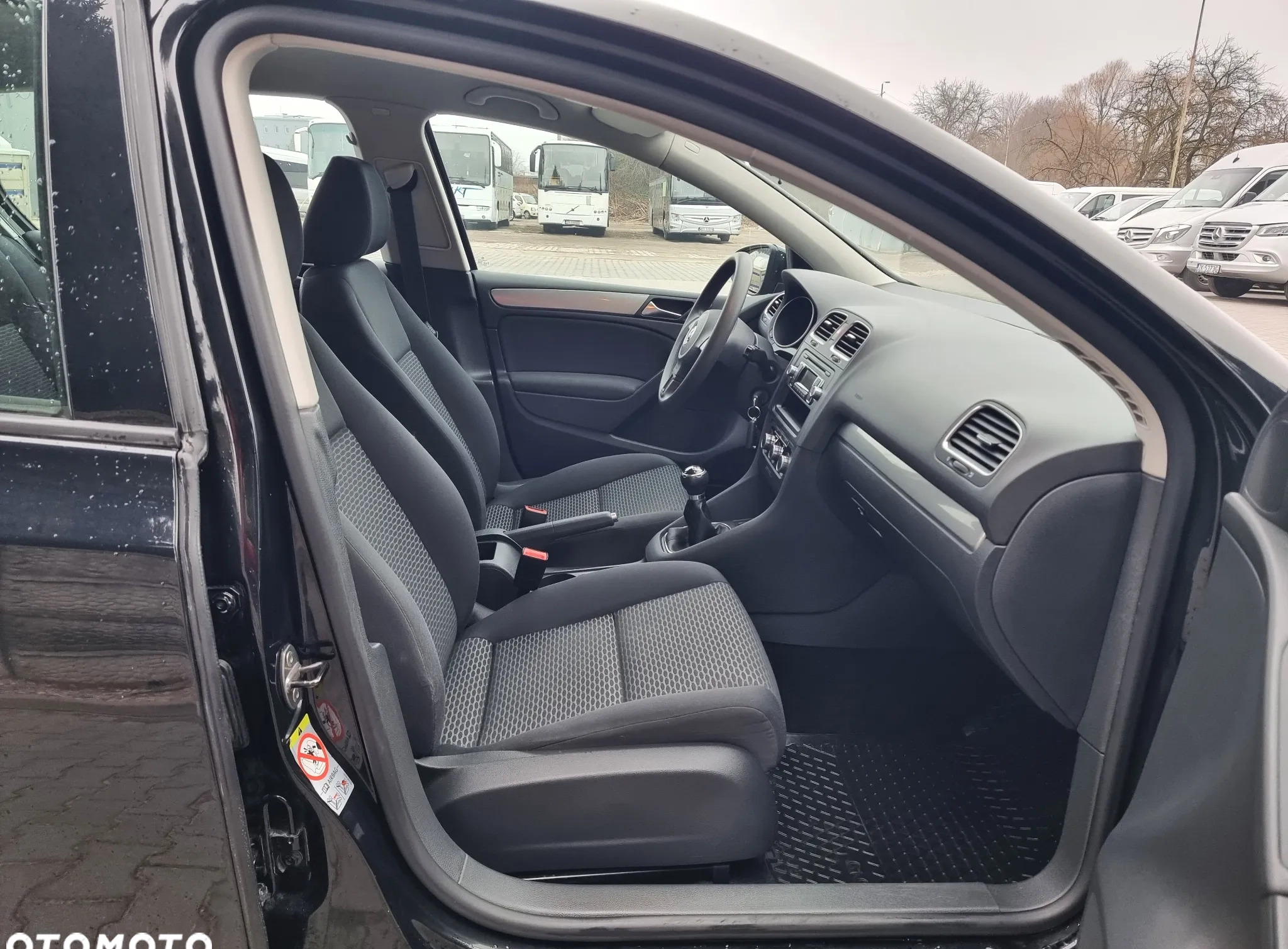 Volkswagen Golf cena 25900 przebieg: 78239, rok produkcji 2009 z Kielce małe 379